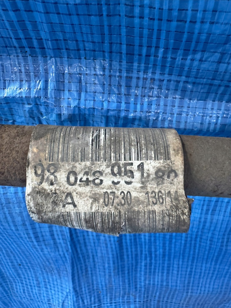 Приводной вал правая citroen c4 grand picasso 2 2.0 blue hdi автоматическая коробка передач 9804895180 Недорого