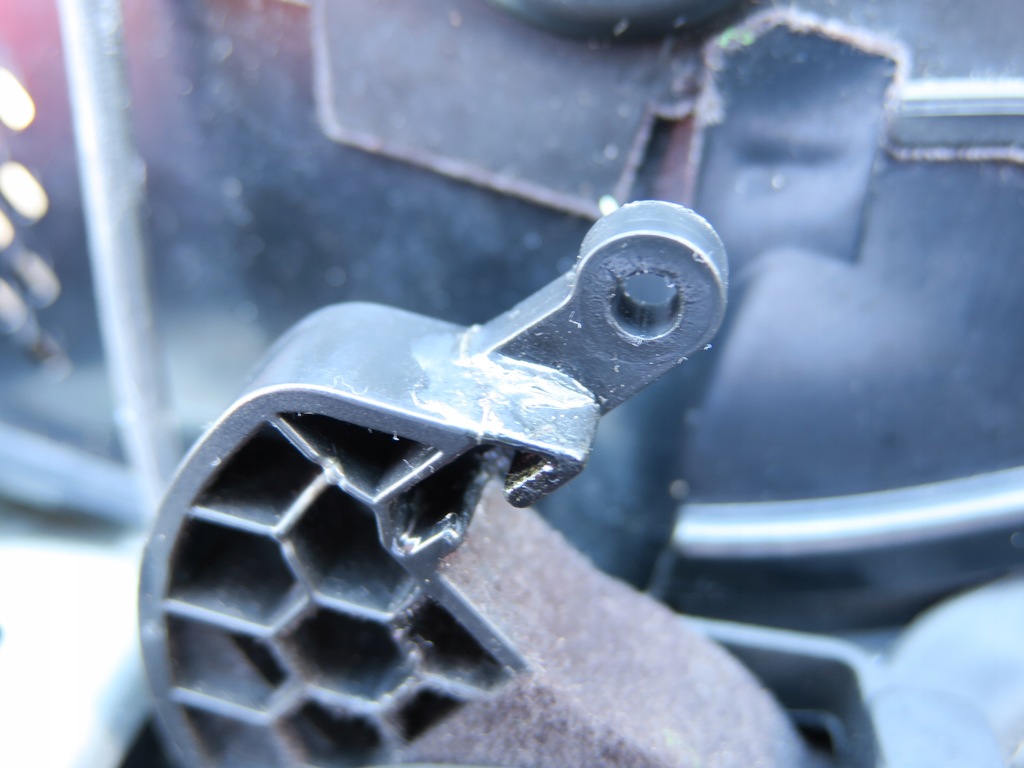 фото №9, Бардачок чорний europa audi a6 c6