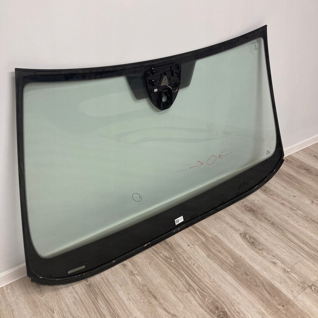 Skoda superb iii 2020 rok скло лобове оригінальна під  датчик 3v0845011ak Доставка