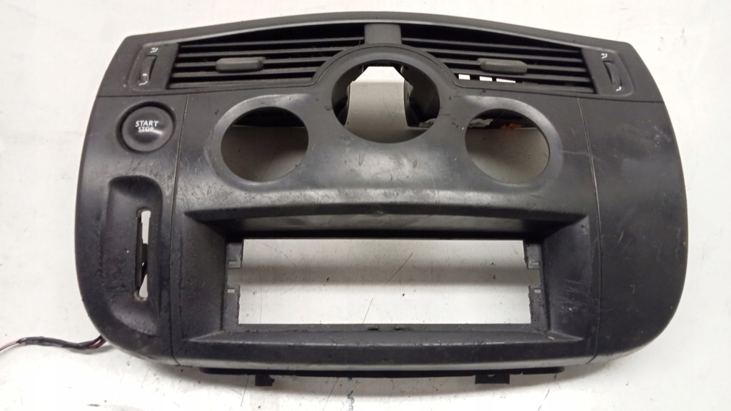 фото №4, Решётки обдув запуск стоп рамка радио средняя renault scenic ii 2003-09