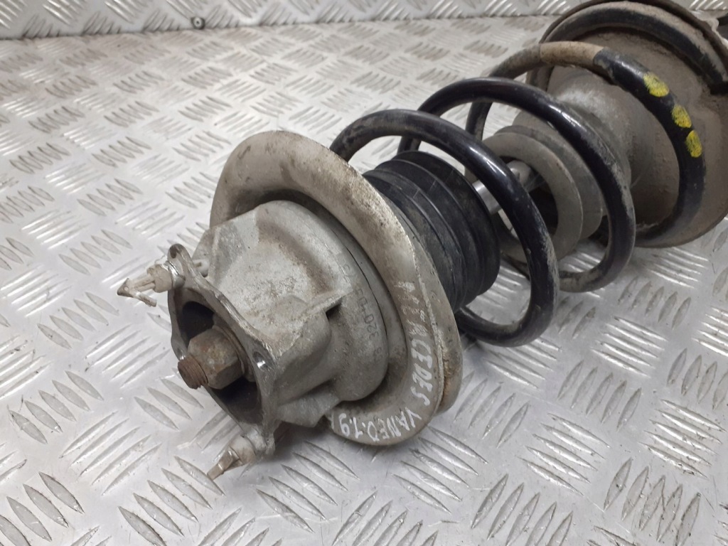 Mcperson левый перед mercedes vaneo w414 Оригинал