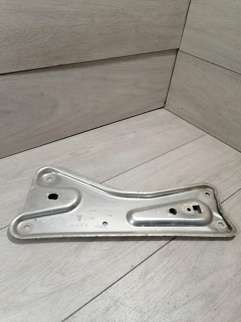 фото №1, Taycan усилитель левый перед 9j1407129e