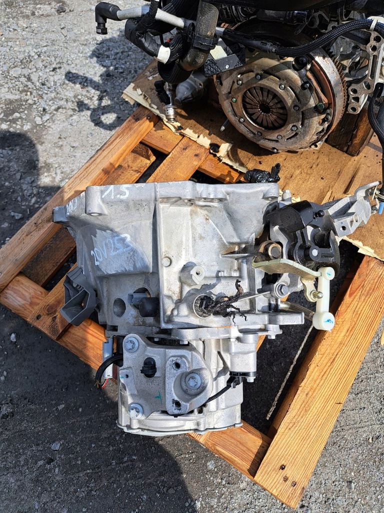 фото №1, Коробка передач передач peugeot 2008 1.5 20v253