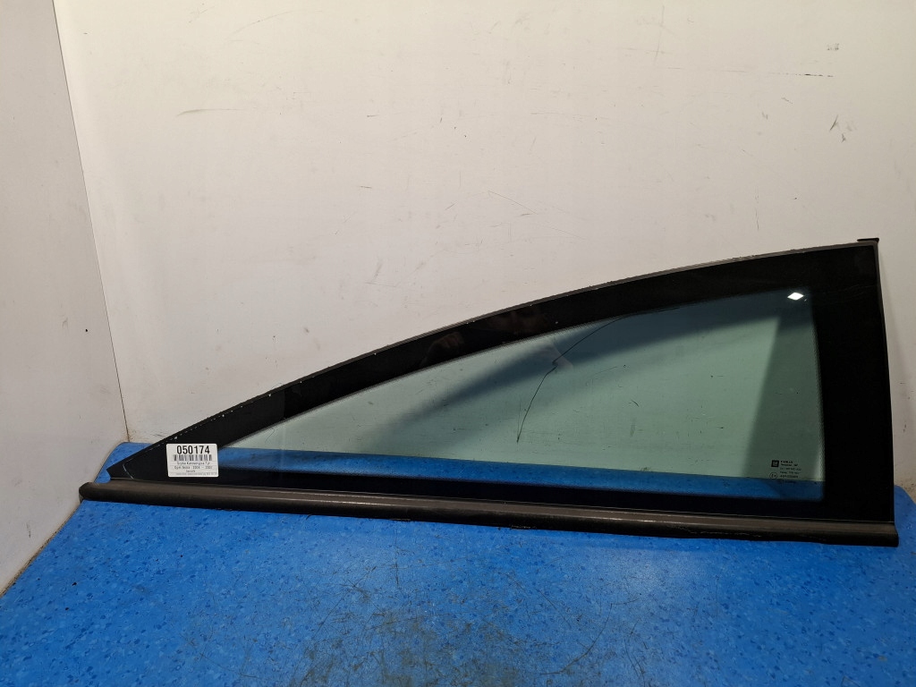 фото №1, Opel astra h gtc стекло кузовная правый задняя