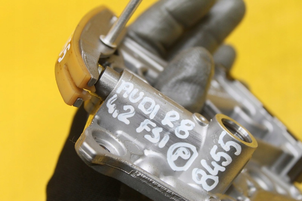 фото №8, Натягувач розподільного валу 079109218r audi r8 4.2 fsi byh