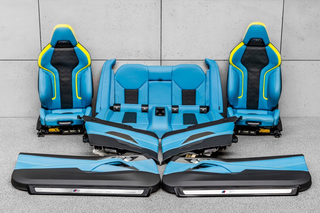 фото №1, Bmw m4 g83 сидіння салон заднє сидіння середина yas-marina m-power sport