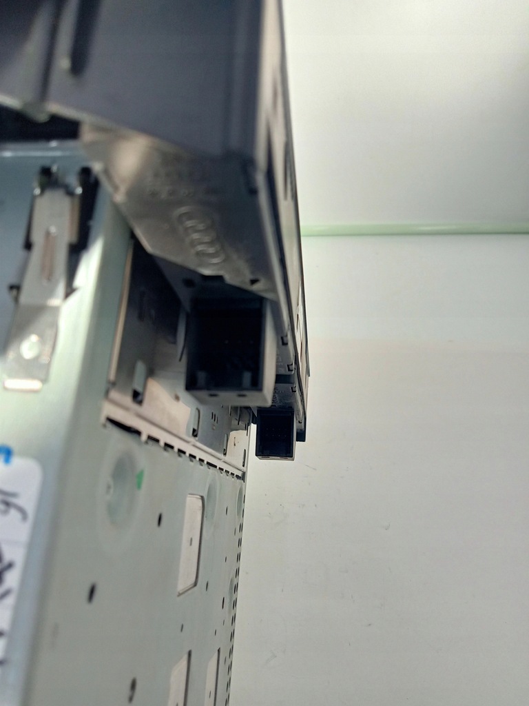 фото №13, Считыватель карта sd навигации mmi harman audi a5 a4 b8 8r2035666e