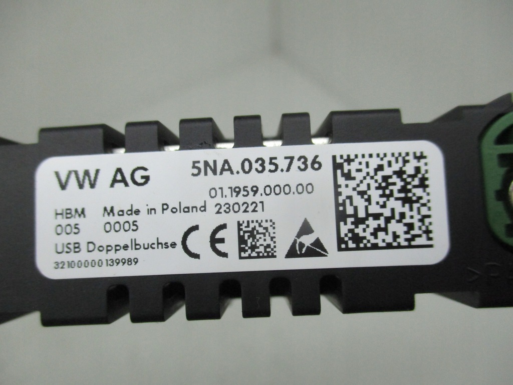 фото №8, Vw id4 id.4 разъём port usb 5na035736