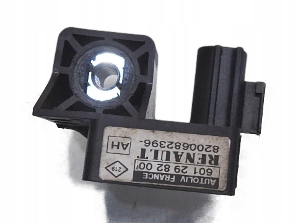 фото №1, Датчик ударний renault scenic ii lift 8200682396 601298200