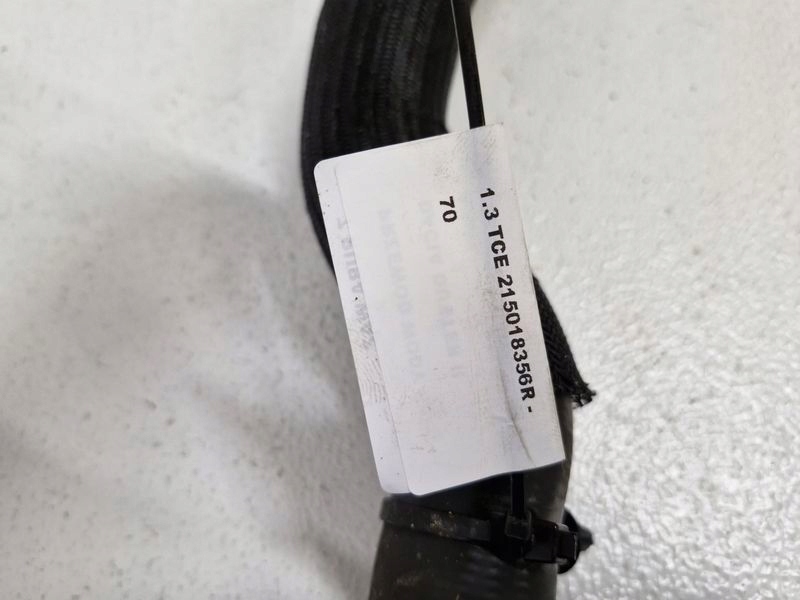 фото №6, Renault captur ii 2 1.3 tce труба шланг wąż wody 215018356r