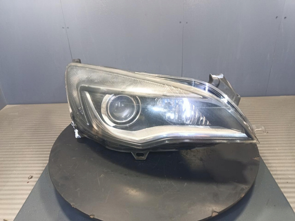 Купить Opel astra j фара лампа правый перед ксенон 1zt010012