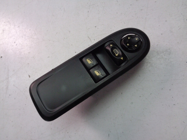 фото №1, Панель окон левый перед peugeot 308 i 3 дверь