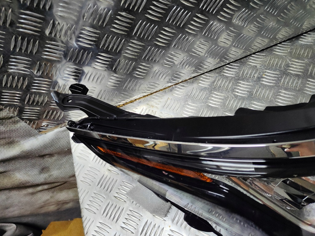 фото №6, Toyota sienna 2021 лампа фара правая левая передняя перед 24