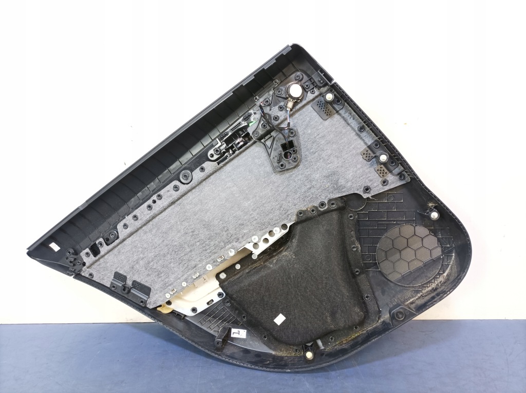 фото №5, Octavia iii liftback обивка дверь задняя правый