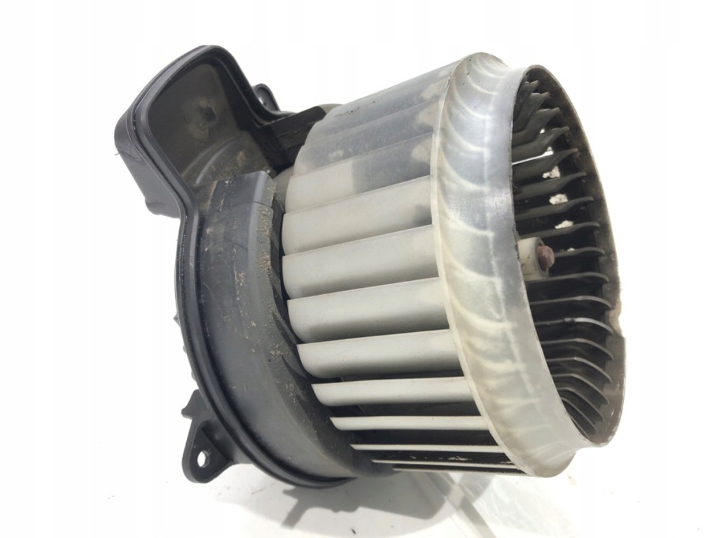 фото №2, Воздуходувка обдув audi a6 c7 4h1820021b