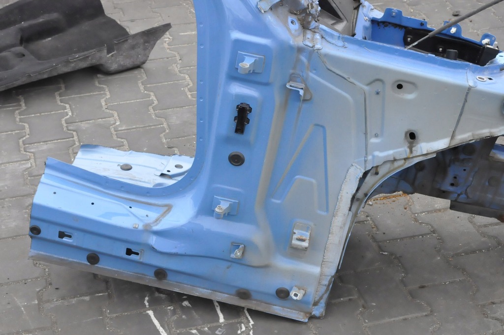 фото №2, Bmw m4 f82 чверть лонжерон права перед