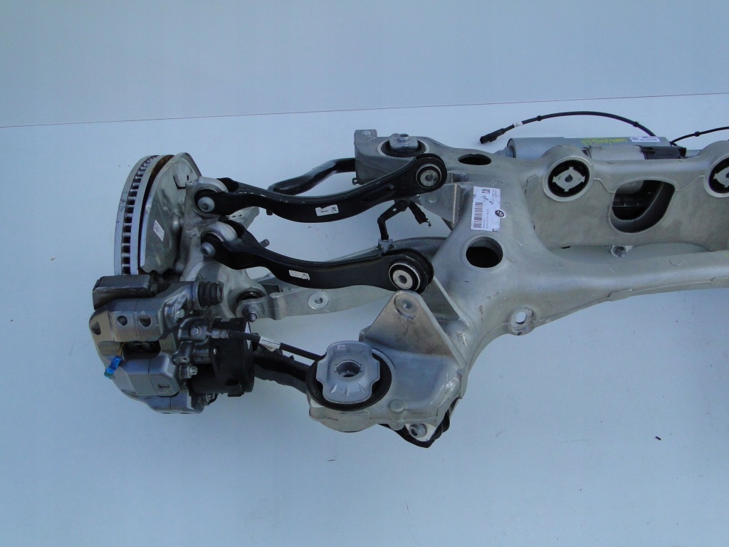 фото №5, Mercedes супорт задній гальмівний лівий правий комплект 63 amg s klasa 223 w223