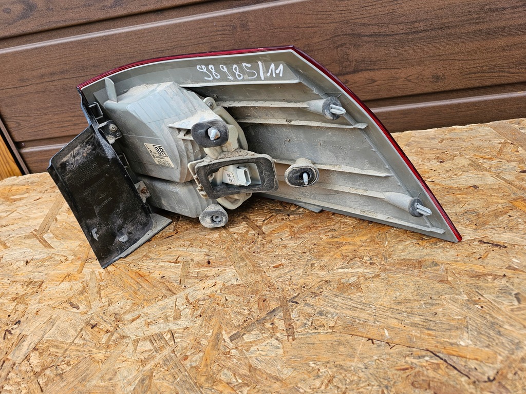 фото №9, Лампа ліва задня лівий задня w крила opel vectra c kombi світла