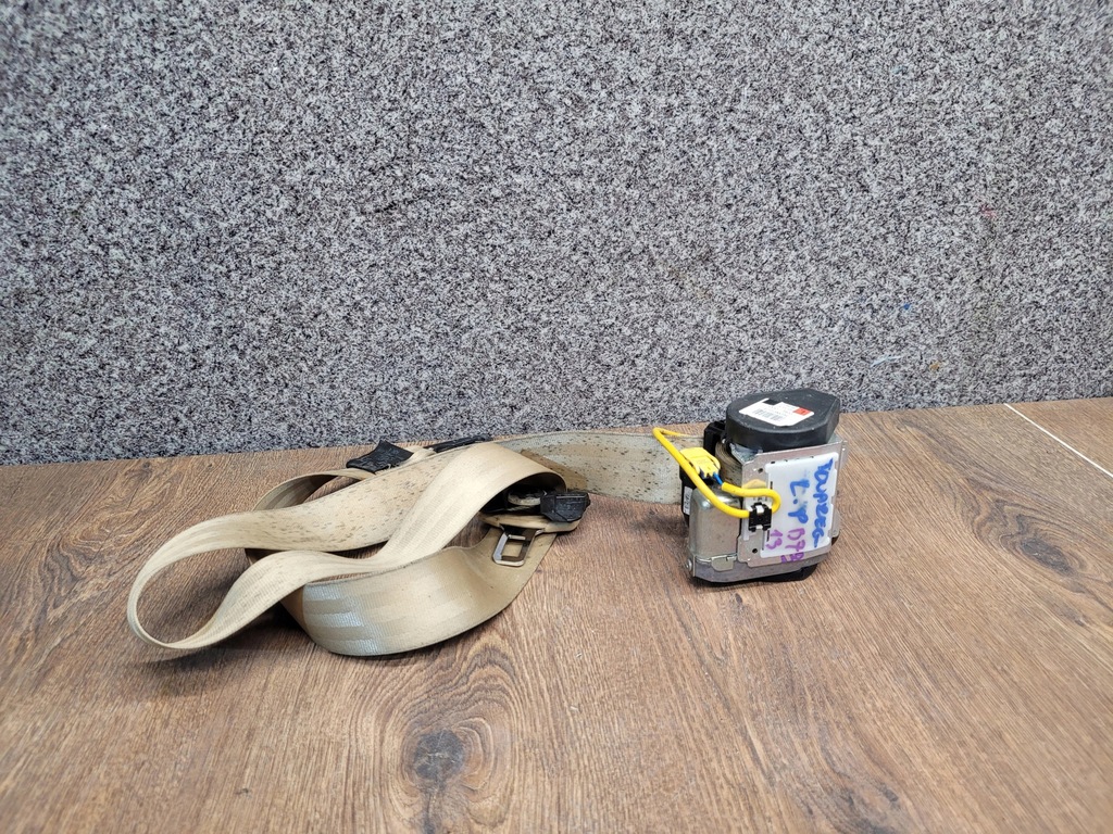 фото №1, Pas безопасности левый vw touareg 7l0857705e