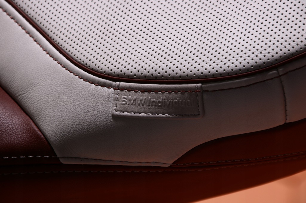 фото №13, Bmw 8 g15 сиденья туннель салон individual tartufo