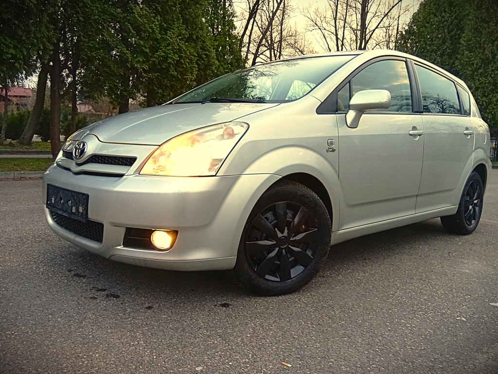 фото №2, Toyota corolla verso ii 03- капот перед 1c0