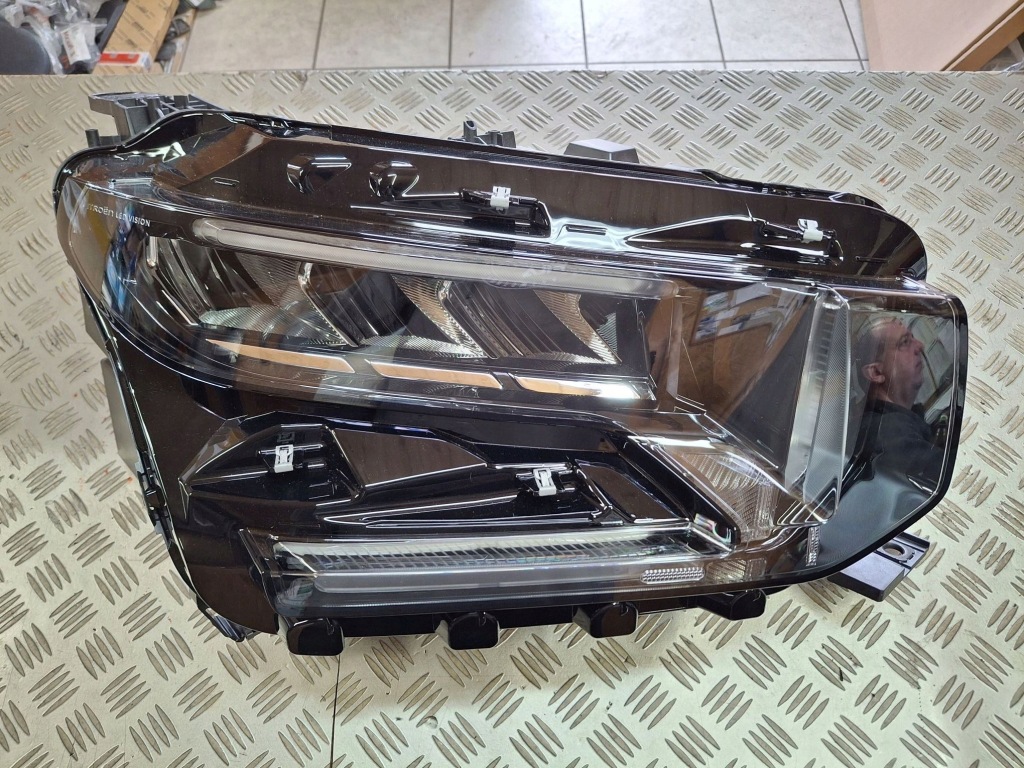 Купить Citroen c3 iv e-c3 фара левая правый  led vision 9851349080 9851349180
