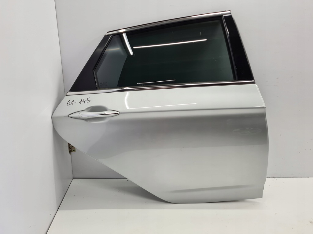 фото №1, Hyundai i40 kombi дверь правый задняя n3s