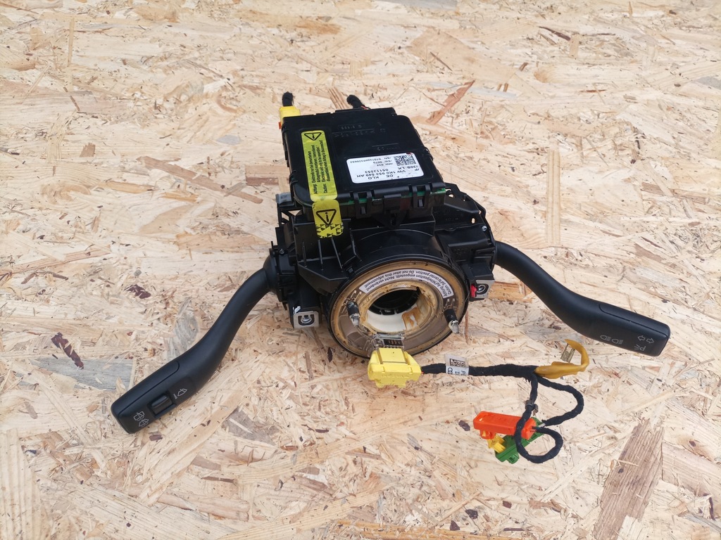 фото №1, Audi a3 8p 1.6 перемикач комбінований