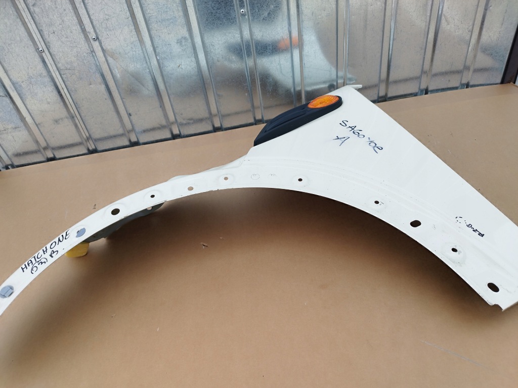 Купити Крило ліве перед mini cooper r56 рестайлінг  850/0 pepper white 2010-2013