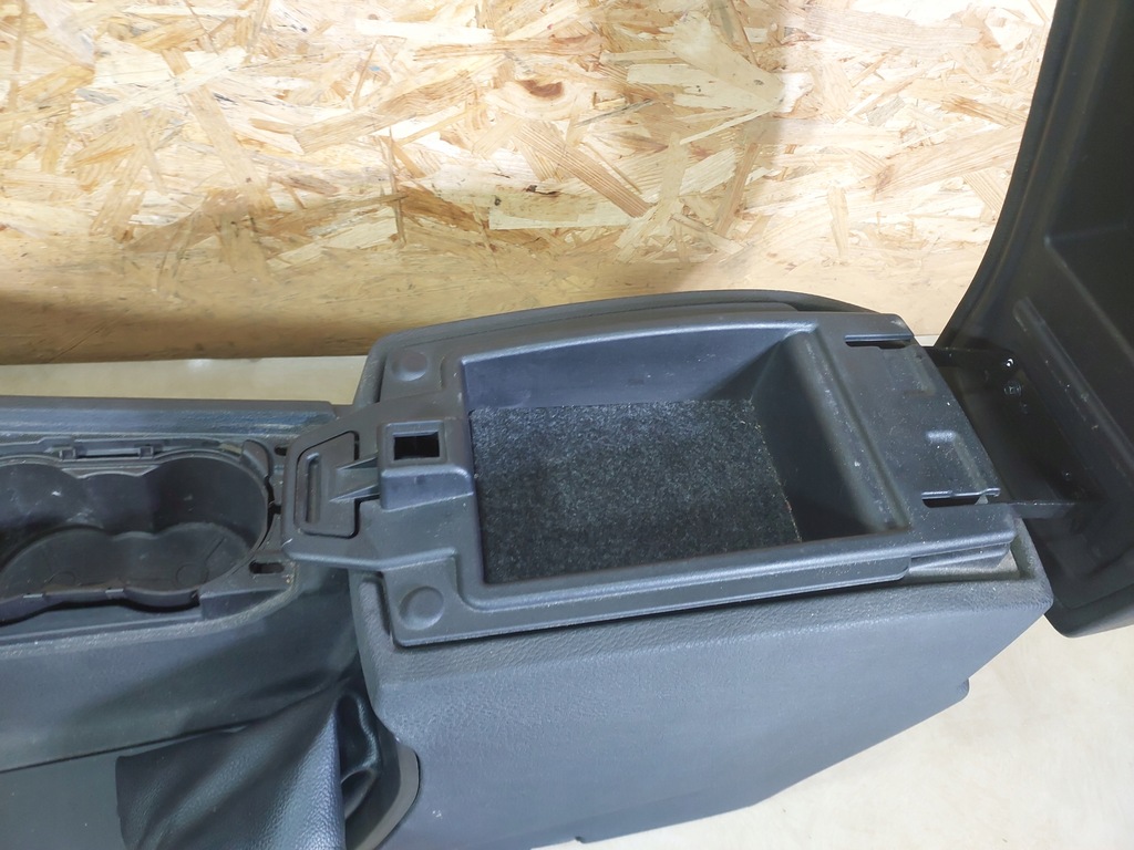 фото №6, Mondeo mk4 підлокітник