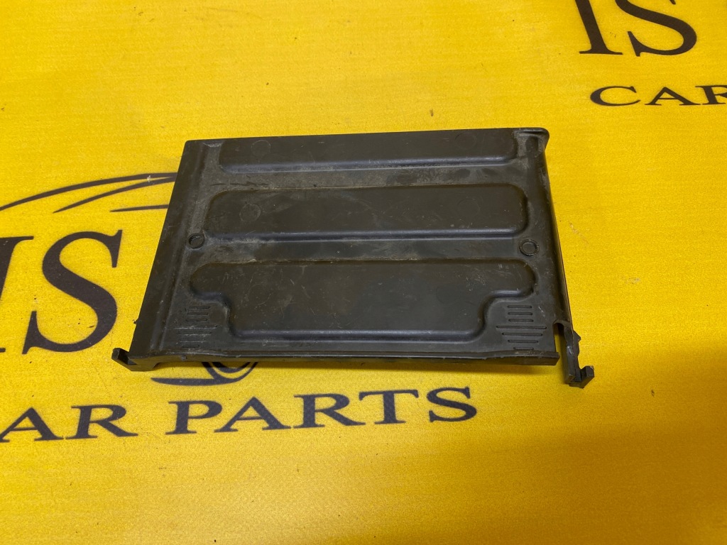 фото №1, Защита крышка корпус аккумулятор ford fiesta mk8