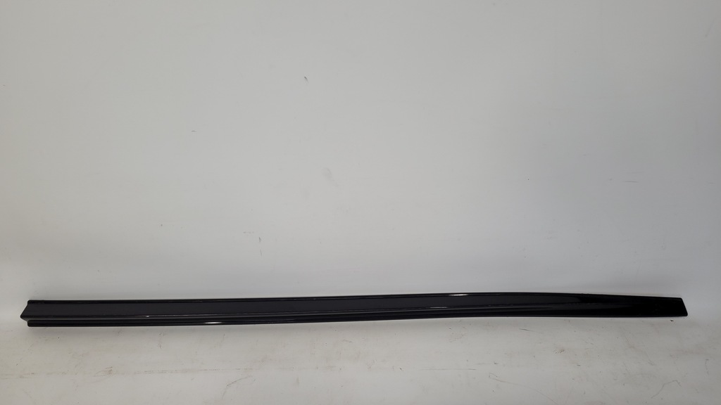 фото №1, Nissan juke молдинг боковая дверь левая перед