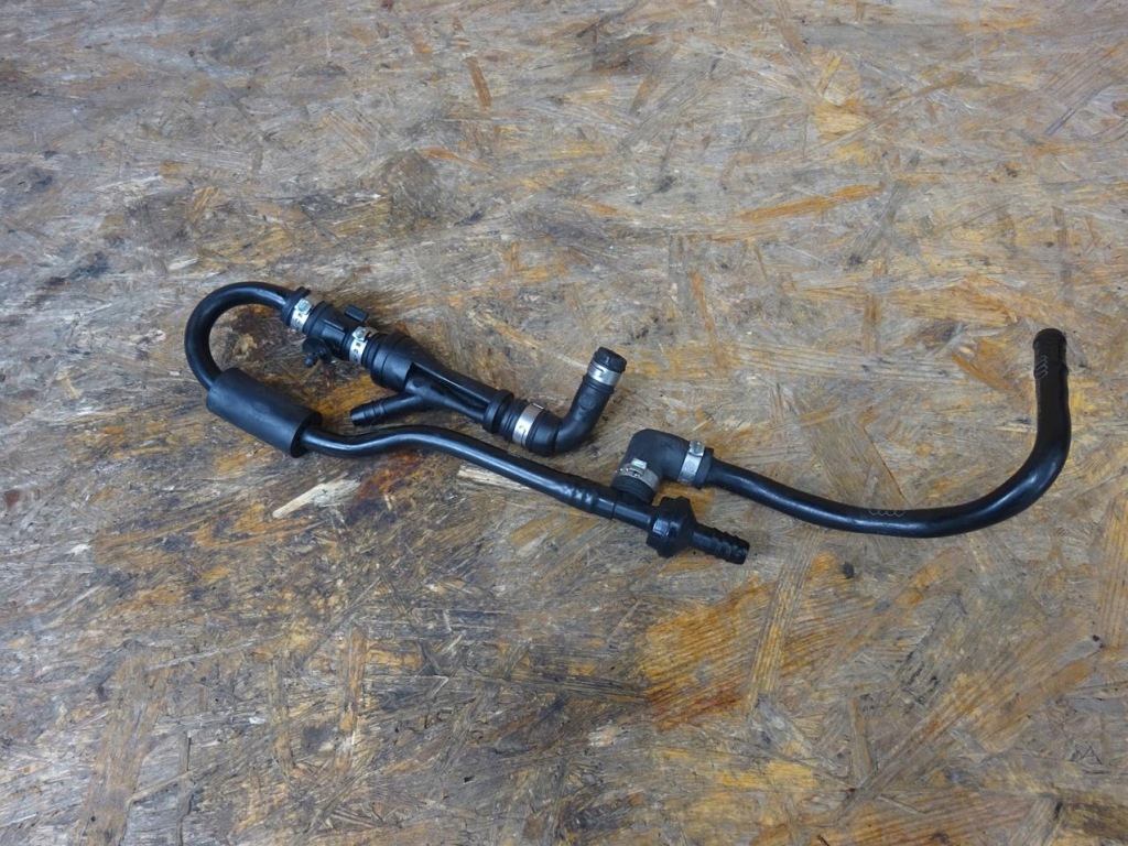 фото №1, Audi tt 8n s3 8l leon cupra r 1.8 turbo шланг клапан вакуумa