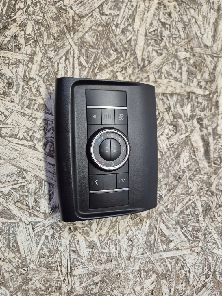 фото №1, A1648700189 панель обдув кондиціонера задня тунель середнього mercedes w251