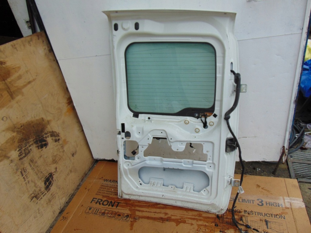 Дверь левый задняя opel combo d doblo ii с стекло белый Оригинал