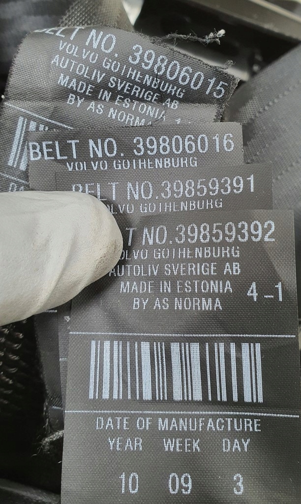 фото №7, Приборная панель консоль подушки безопасности ремни volvo v70 iii оригинал