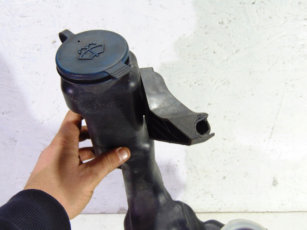 фото №4, Бачок омивача mercedes w212