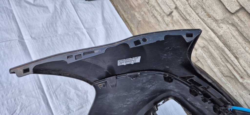 Fiat doblo 3 22- бампер перед без  отворів + решітка радіатора оригінал Ціна