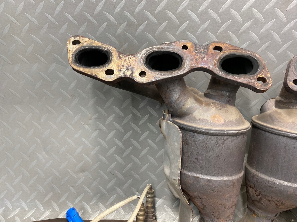 фото №8, Каталізатор колектор випускний лівий 5.9 6.0 aston martin db9 4g4e-5g236-bd