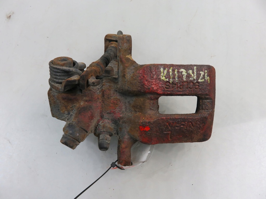 фото №1, Суппорт левый задняя honda civic vii