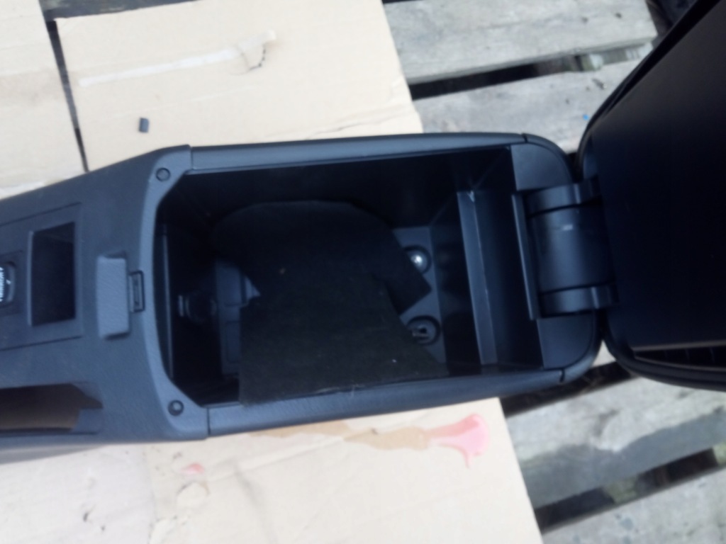 фото №14, Toyota rav4 iii 06-12 підлокітник тунель комплект eu вживаний