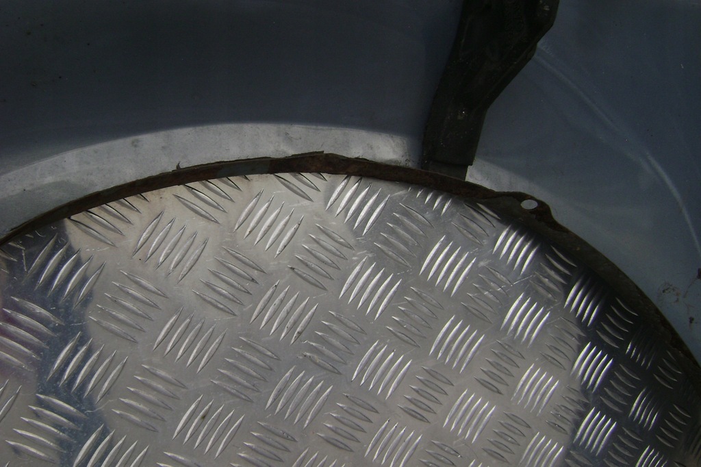 фото №11, Audi a4 b8 08r - крыло правый