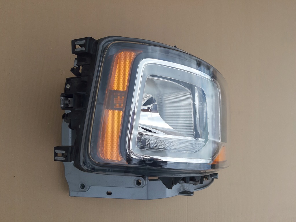 фото №7, Scania r s фара правий лампа 2655843 кронштейн