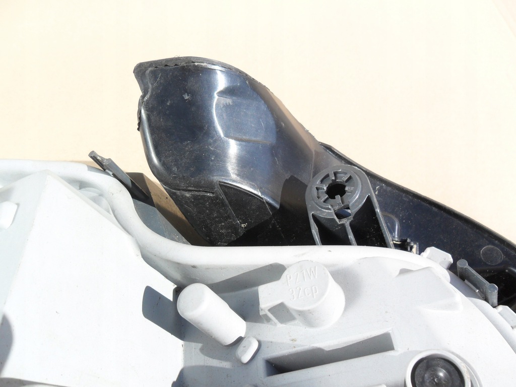 фото №12, Bmw 2 f22 f23 лампа правый задняя 7295424