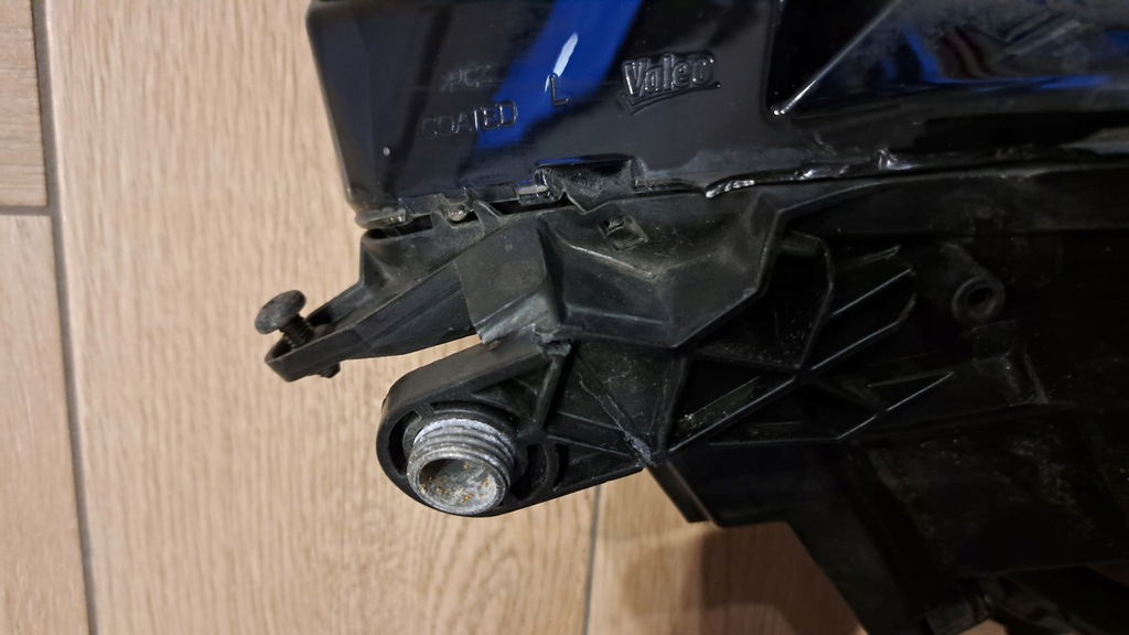 фото №8, Vw sportsvan лампа левый перед 517941031b