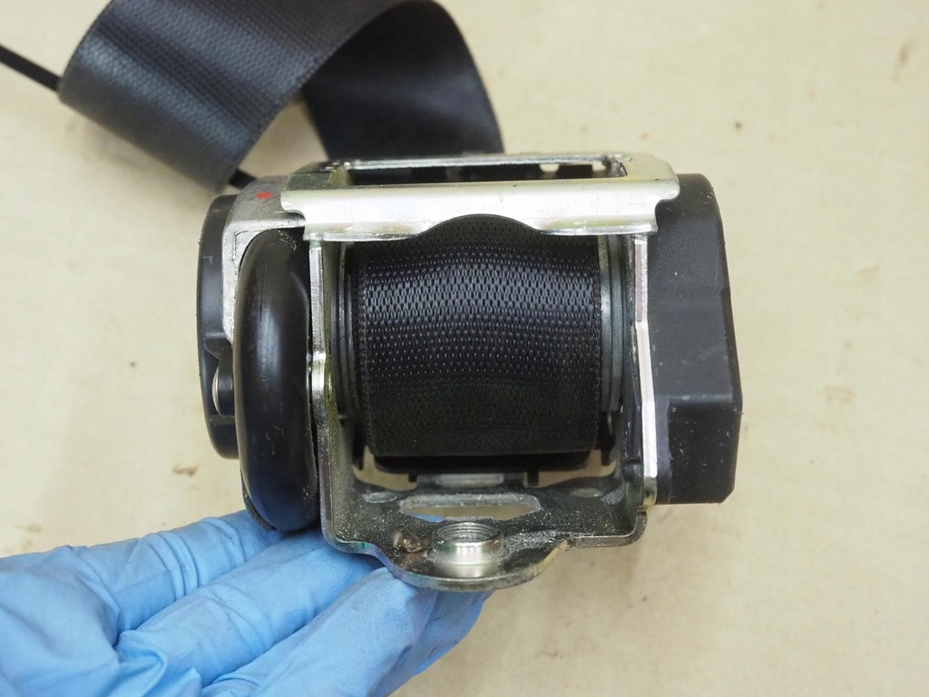 фото №7, Pas безопасности mercedes-benz оригинальный номер 2118601386