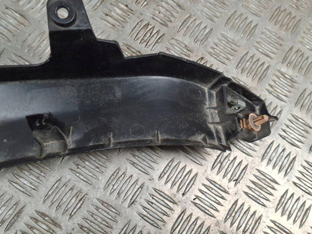 Элемент  отделка стойка левая сторона bmw 7 f01 f02 f03 f04 9112885 Киев