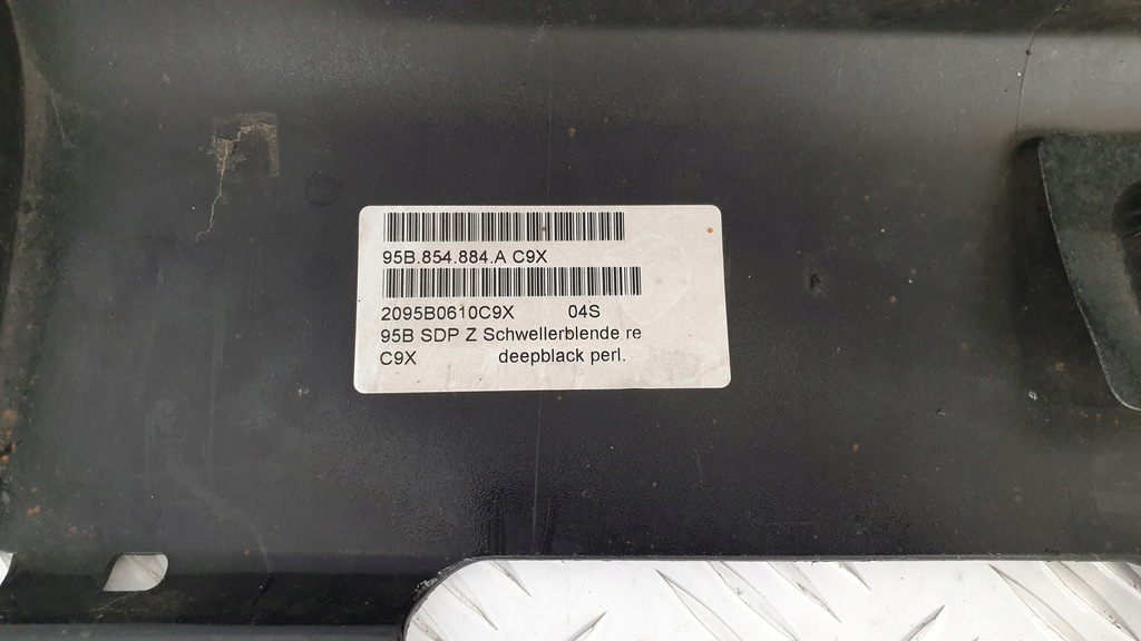 фото №9, Porsche macan 95b молдинг поріг права поріг правий