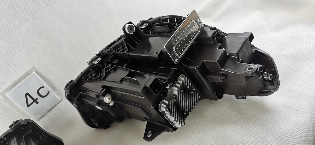 фото №12, Bmw x1 u11 full led лівий правий фара комплект