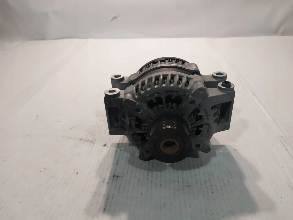 Генератор maserati jeep grand cherokee 1042106590 с Разборки